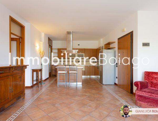 appartamento tre camere doppi servizi